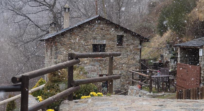 Masia Can Constans เกราลบ์ส ภายนอก รูปภาพ